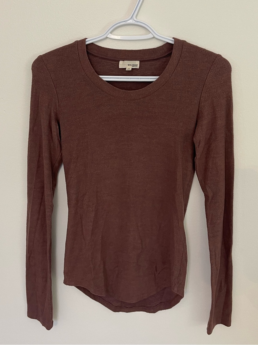 Wilfred Brown Long-Sleeve Crewneck Top